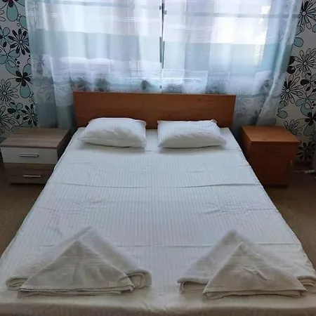 Apartment Magi 1 *